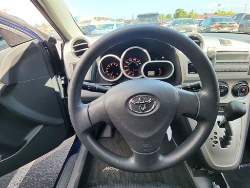 Used 2009 Toyota Matrix S image 15