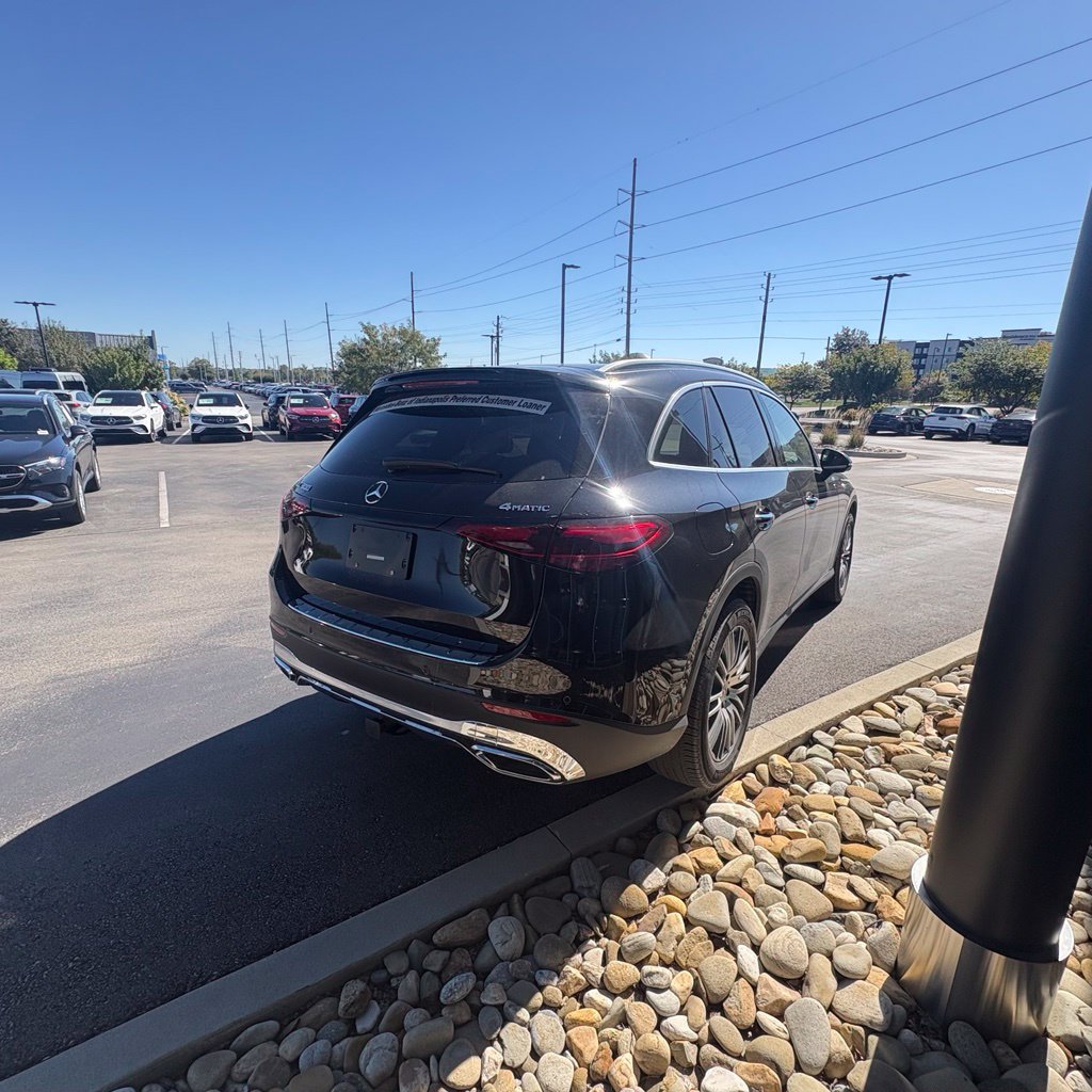 Certified 2026 Mercedes-Benz GLC 300 4MATIC image 6