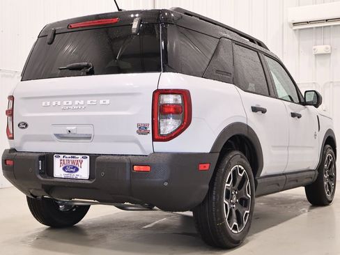 New 2026 Ford Bronco Sport Outer Banks AWD/4WD image 9