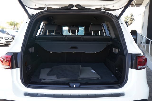 Certified 2022 Mercedes-Benz GLB 35 AMG 4MATIC image 8