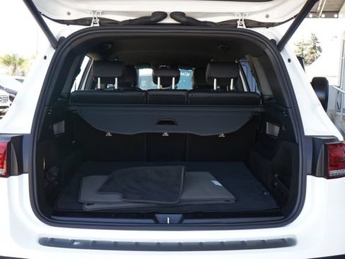 Certified 2022 Mercedes-Benz GLB 35 AMG 4MATIC image 8