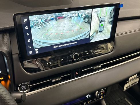 New 2026 Mitsubishi Outlander SE FWD image 12