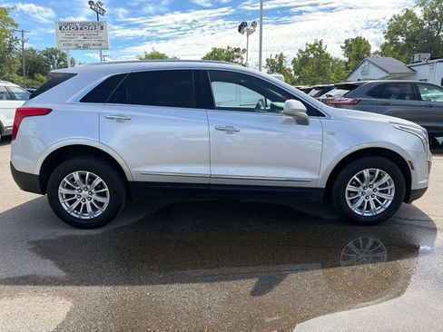 Used 2019 Cadillac XT5 FWD image 4