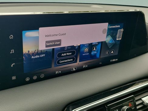 New 2026 Nissan Armada SV image 30