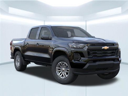 New 2026 Chevrolet Colorado LT image 8