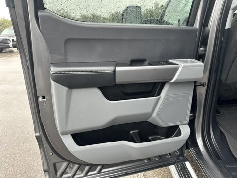 Used 2025 Ford F250 XLT AWD/4WD image 17