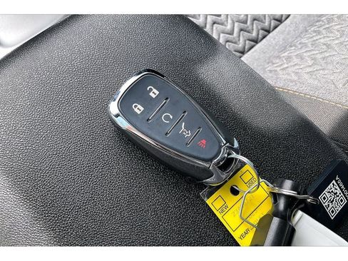 Used 2023 Chevrolet Equinox LT AWD/4WD image 14