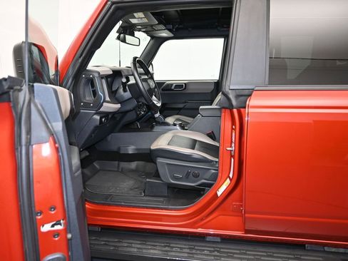 Used 2024 Ford Bronco Wildtrak AWD/4WD image 20