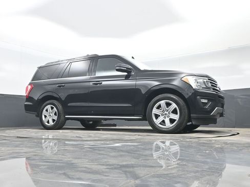 Used 2020 Ford Expedition XLT w/ Equipment Group 202A RWD image 39