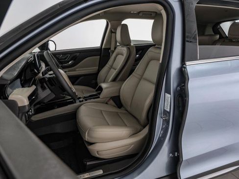 Used 2022 Lincoln Corsair FWD image 26
