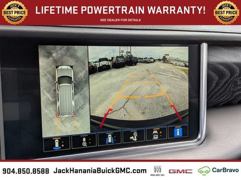 Used 2022 GMC Yukon Denali AWD/4WD image 18