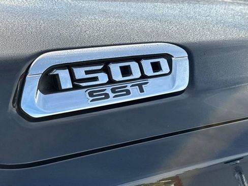 Used 2025 RAM 1500 Big Horn image 7