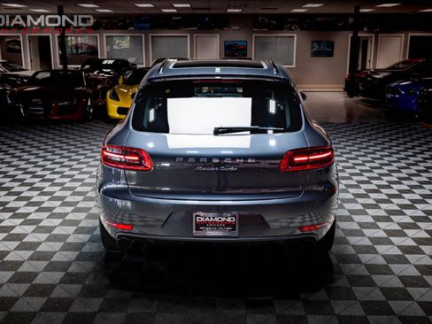 Used 2018 Porsche Macan Turbo image 28