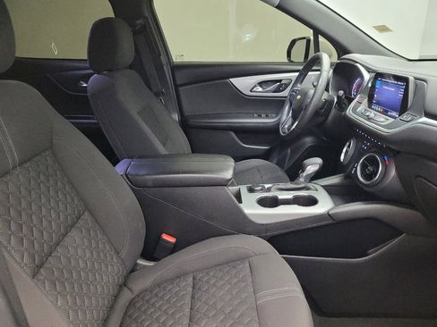 Used 2022 Chevrolet Blazer LT image 21