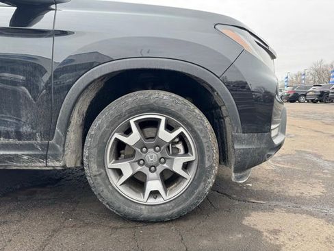 Used 2023 Honda Passport TrailSport image 11