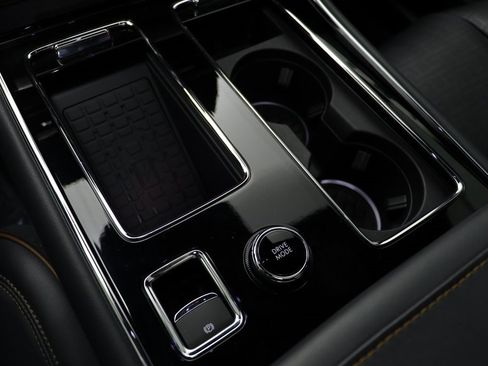 Used 2025 Lincoln Aviator Black Label w/ Jet Appearance Package image 13