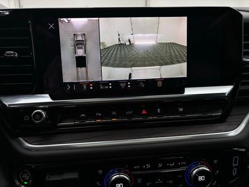 New 2026 GMC Sierra 1500 SLT w/ SLT Premium Package image 3