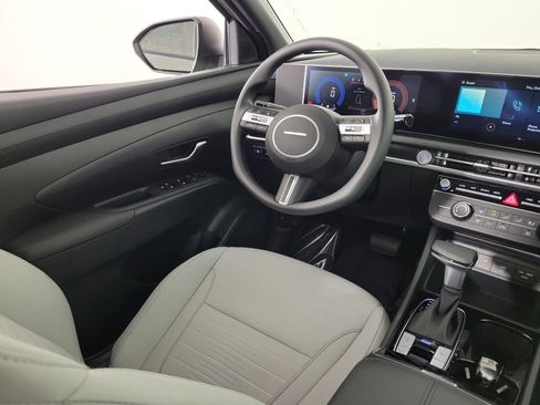 New 2026 Hyundai Santa Cruz SE image 5