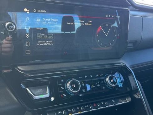 Used 2024 GMC Sierra 1500 AT4 image 45