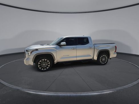 Used 2024 Toyota Tundra Limited AWD/4WD image 5