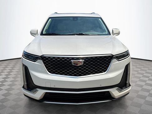 Used 2024 Cadillac XT6 Premium Luxury w/ LPO, Floor Liner Package AWD/4WD image 2