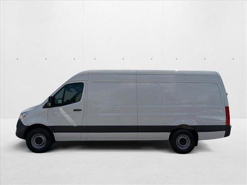 New 2025 Mercedes-Benz Sprinter 2500 image 5