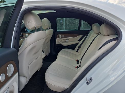 Used 2023 Mercedes-Benz E 350 4MATIC Sedan w/ Premium Package image 10