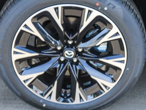 New 2026 MAZDA CX-90 Plug-In Hybrid w/ Premium Plus image 10