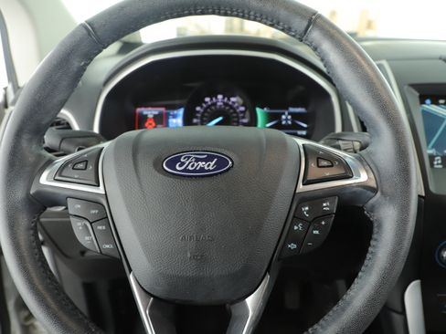 Used 2018 Ford Edge SEL w/ Equipment Group 201A image 12