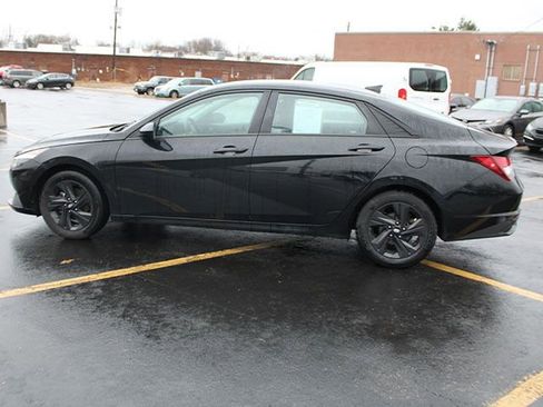Used 2022 Hyundai Elantra SEL w/ Convenience Package image 7