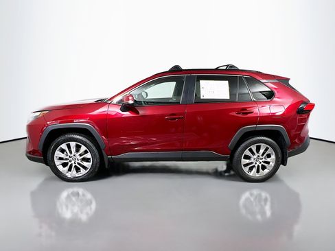 Used 2024 Toyota RAV4 XLE Premium image 9