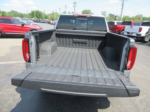 Certified 2024 GMC Sierra 1500 SLT w/ SLT Premium Plus Package AWD/4WD image 8