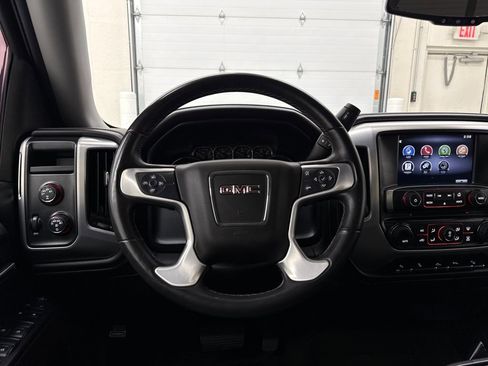 Used 2015 GMC Sierra 1500 SLE w/ SLE Value Package image 17