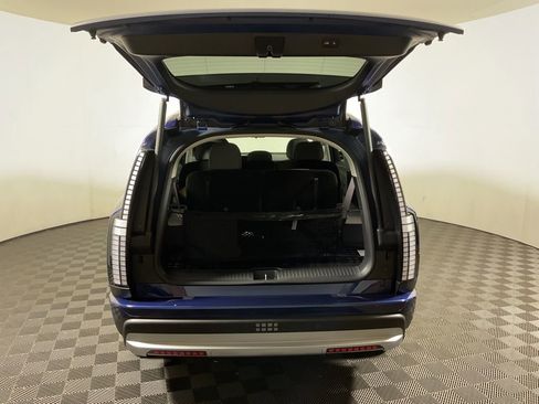 New 2026 Hyundai Ioniq 9 SE AWD/4WD image 15