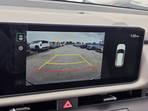 New 2027 Kia Seltos S FWD image 23