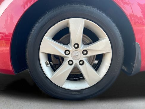 Used 2013 Hyundai Elantra GLS FWD image 28