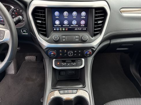 Used 2023 GMC Acadia SLE w/ Driver Convenience Package FWD image 29