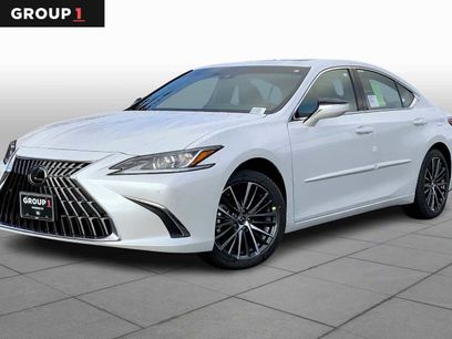 New 2025 Lexus ES 350 w/ Premium Package