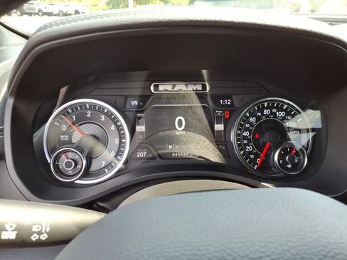 Used 2023 RAM 1500 Laramie AWD/4WD image 24