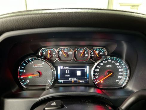 Used 2018 Chevrolet Silverado 2500 LTZ image 11