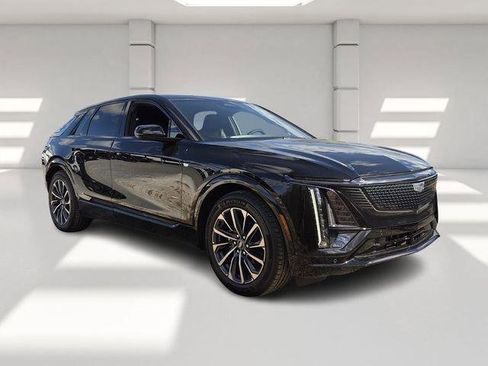 New 2026 Cadillac Lyriq Sport image 14
