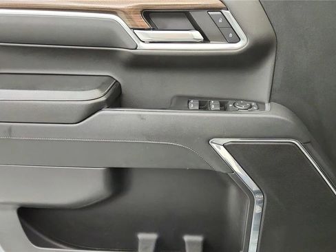 Used 2024 Chevrolet Silverado 1500 RST AWD/4WD image 32