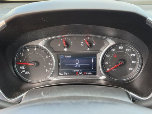 Used 2020 Chevrolet Equinox LT FWD image 11