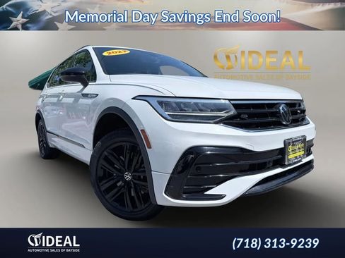 Used 2022 Volkswagen Tiguan SE R-Line AWD/4WD image 1