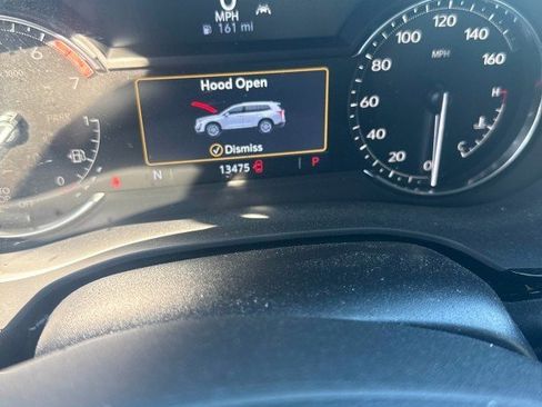 Certified 2024 Cadillac XT6 Luxury image 8