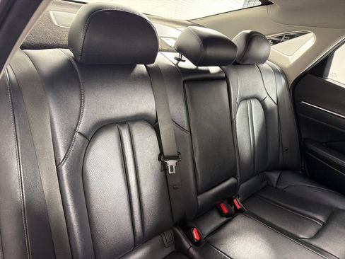 Used 2023 Hyundai Sonata Limited FWD image 23