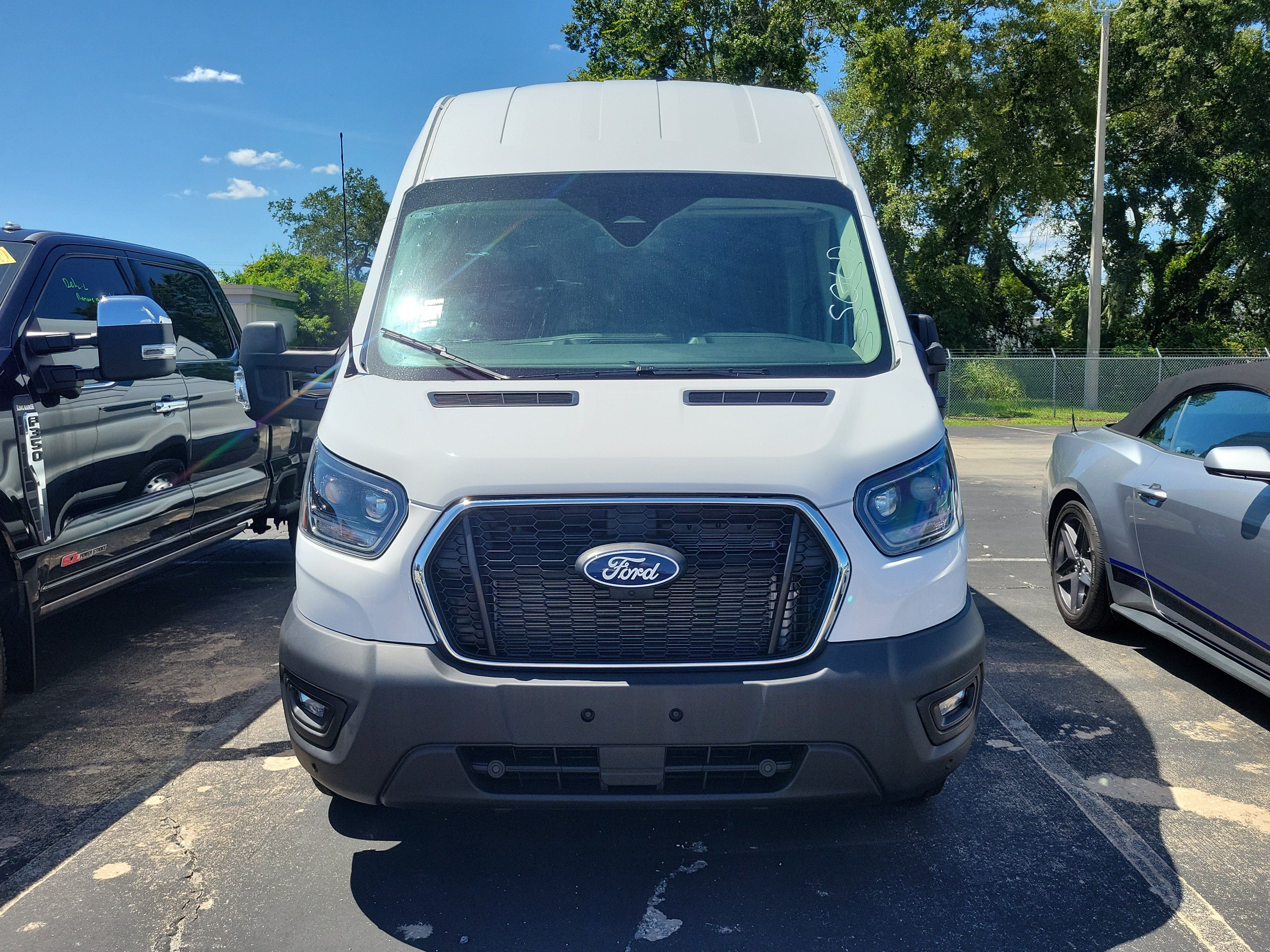 Used 2026 Ford Transit 350 148 High Roof AWD image 2
