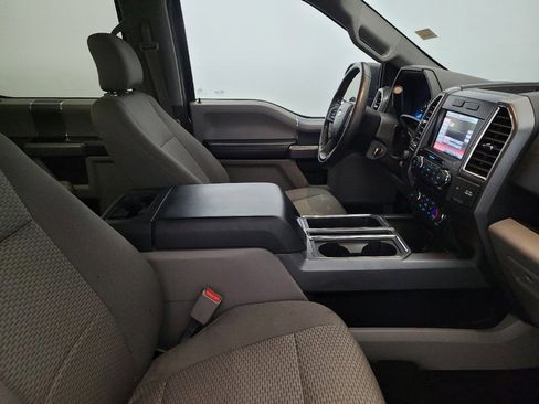 Used 2015 Ford F150 XLT w/ Equipment Group 302A Luxury image 21