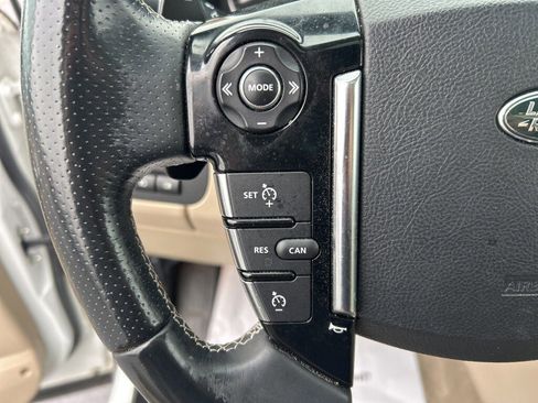Used 2016 Land Rover LR4 HSE image 8