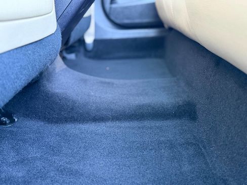 Used 2014 Toyota Avalon Limited image 44